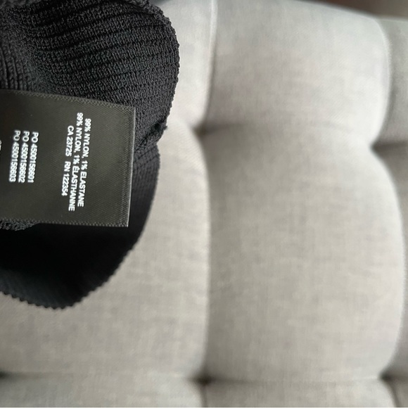 NWOT Aritzia racerback sculpt knit - Picture 4 of 5